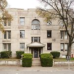 Sonder At Euclid Court