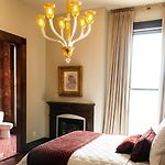 Lord & Liberty Hotel, Henrie House