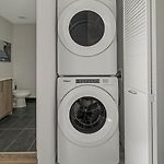 Landing Modern Apartment With Amazing Amenities