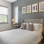 Landing Modern Apartment With Amazing Amenities