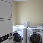 Executive Inn & Suites