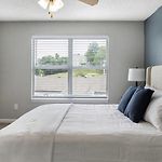 Landing Modern Apartment With Amazing Amenities