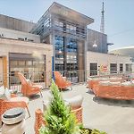 Global Luxury Suites Nashville Downtown