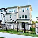 New Luxury Big House Near Gulch 4 King 4 Queen 2 Twin