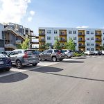 Chic Condo, 2Mi To Downtown, Sleeps 8, By Geodis