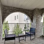 Prime Location With Balcony Near Broadway And Top Golf