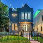 Designer Single Family House-Rooftop- Hot Tub