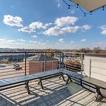 Honky Tonk Game Room With Rooftop Deck