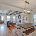 East Nash Luxury Four Bedrooms Huge Rooftop Patio