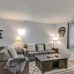 Delightful Charmer With Pool Access