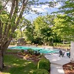 Music City Megastar Private Pool And Hot Tub