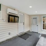 Adorable, Cozy, Private 1Bed1Bath, Fenced Yard, Sunroom, Deck