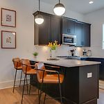 7Br Retreat, Rooftops, Garages, Walkable To Faves 5 Mins To Nissan Stadium, Less Than 10 Mins To Broadway, 24 Hr Hospitality, Great For Groups
