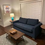 Elegant 4 King Belmont Retreat With 2 Living Rooms Walk To Belmont And Vanderbilt Near 12Th South Music Row & The Gulch 2 Miles To Broadway Large Dining Table Smart Tvs Parking 24 Hr Hospitality