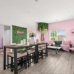 4Br Nashville Condo, Sleeps 13 - Free Parking