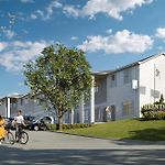 Brentwood U11 I Cozy & Comfy I 2Bd I Free Parking