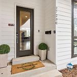 Always A Guest Favorite! Luxe Home With Huge Rooftop And 7 Beds