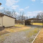 Big Cozy House 3 Mi To Downtown With Outdoor Fire Pit