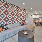 3Br2Ba Lux Condo Pool Walk To Broadway 08Mi