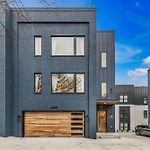 Luxury Hot Tub & Rooftop Deck Downtown Nashville