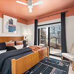 Layla\'S Downtown Nash Retreat | Walk To Broadway - Pool, Gym, Private Balcony, And More!