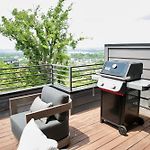 The Urban River - 4Br Getaway
