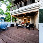 Epic Deck 4 Miles To Dwntn Arcade Games & More