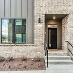 Cozy House - Great Rooftop - Walks To Bars