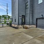 Sprawling Nashville Estate - Sleeps 16