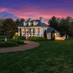 Music City Manor