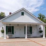 Belle Air Mansion And Inn