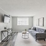Avery Apartments D4 I Spacious 2 Bed 1 Bath