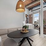 Legends Row By Maddox Hotel