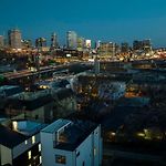 The Jameson House - Downtown Views From Rooftop Lounge