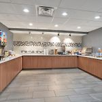 Alexis Inn And Suites Hotel