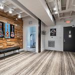 Skyline Suite With Penthouse & Rooftop Deck 6Br By Maddox Hotel