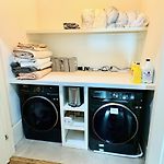 2Mi Downtown Hot Tub Balcony 4 King Beds