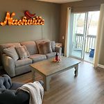 Riverfront Condo In Dt