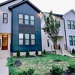 Glamorous 3 Bdr In East Nashville - Pet Friendly