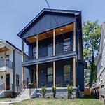 Sleek & Convenient East Nashville Home
