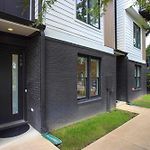 Play At 8Th & Argyle Elite Nashville Vacation Spot