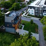 Modern Stunner 5 Min To Dt Hot Tub Rooftop Views