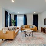 Boutique Condo On Nashville\'S Riverfront- Eve #201