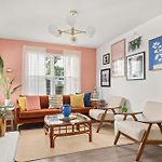 Dolly Johnny Willie Inspired Home 5 Min From