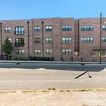 Only 3 Miles From Broadway Sleeps 16 Two Condos Side By Side