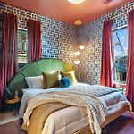 Three King Suites With Pool Gym Balcony & Garage Right On Music Row Downtown Views From Rooftop Walk To Rca Studio B & Local Dining Under 2 Miles To Broadway Elevator Access 24 Hr Hospitality
