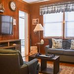8 Mi To Broadway: Wfh-Friendly Nashville Duplex!