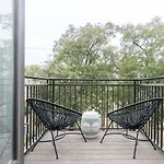Cozysuites Music Row