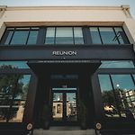 Reunion Hotel