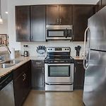 Modern Loft Near West End